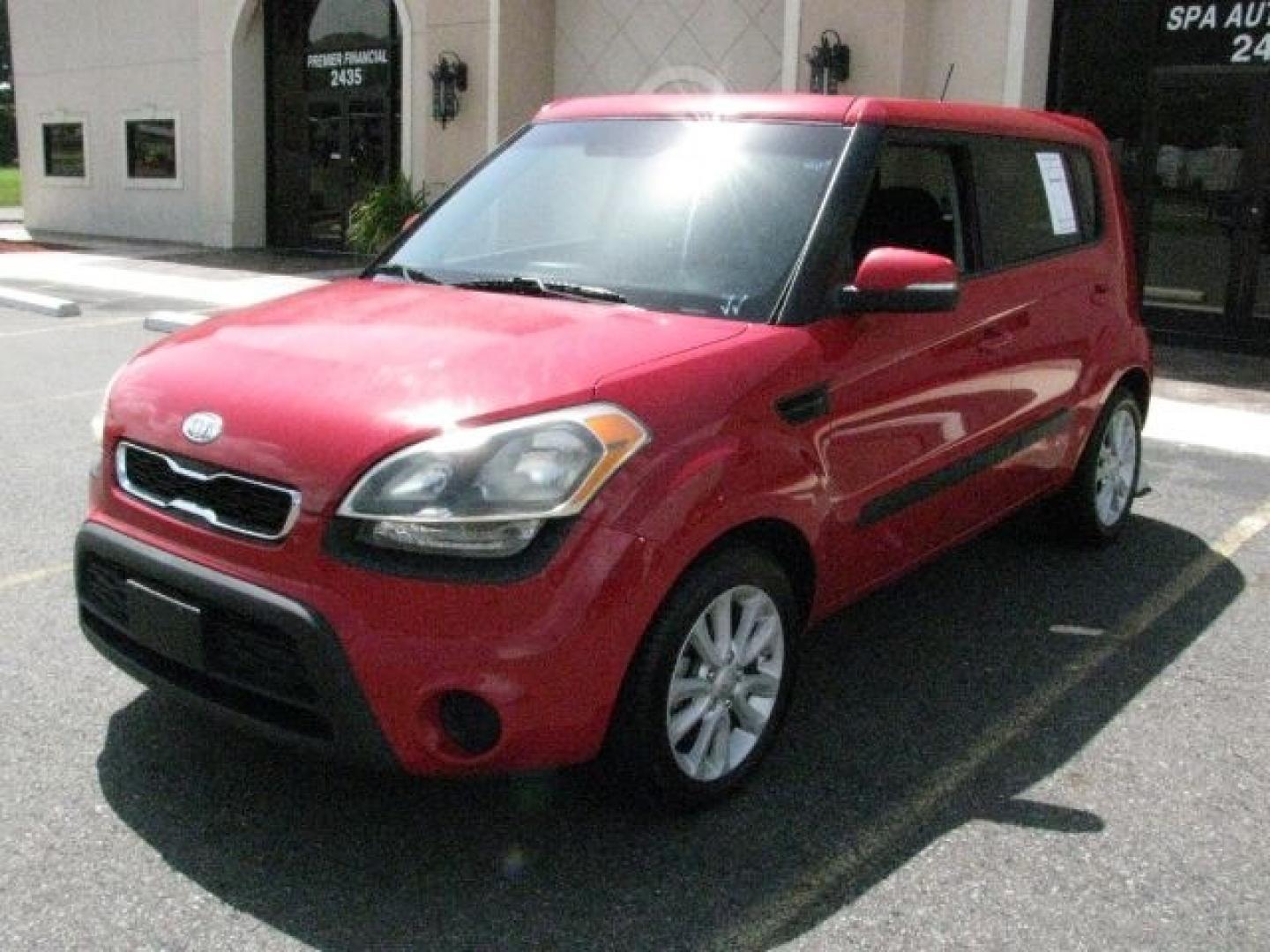 2012 Red Kia Soul + (KNDJT2A61C7) with an 2L I-4 DOHC engine, Automatic transmission, located at 2443 Albert Pike, Hot Springs, AR, 71913, (501) 623-6255, 34.492222, -93.109993- Photo#5