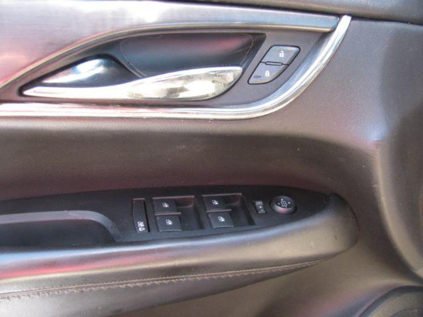 2013 Silver Cadillac ATS 2.5L Base RWD (1G6AA5RA1D0) with an 2.5L L4 DOHC 16V engine, 6-Speed Automatic transmission, located at 2443 Albert Pike, Hot Springs, AR, 71913, (501) 623-6255, 34.492222, -93.109993 - Photo#9