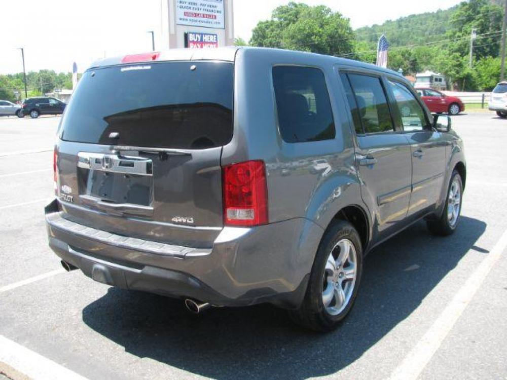 2012 Gray Honda Pilot EX 4WD 5-Spd AT (5FNYF4H41CB) with an 3.5L V6 SOHC 24V engine, 5-Speed Automatic transmission, located at 2443 Albert Pike, Hot Springs, AR, 71913, (501) 623-6255, 34.492222, -93.109993 - Photo #3