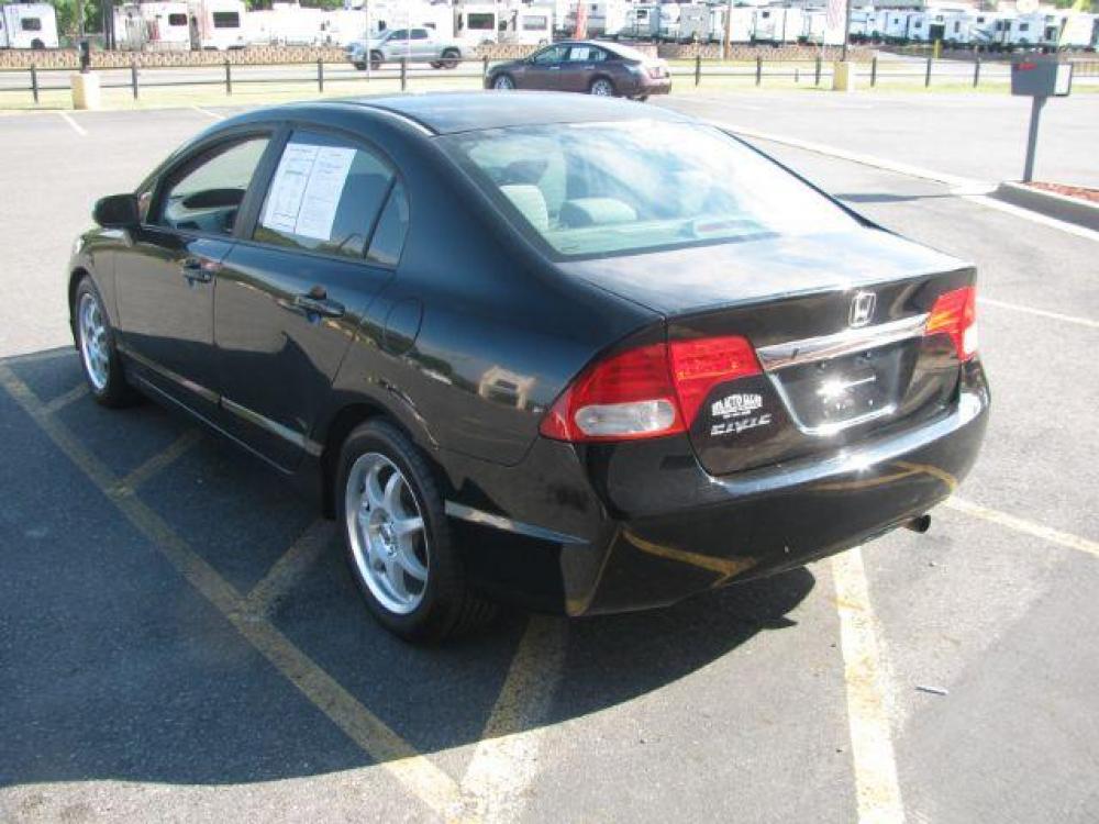2009 Black Honda Civic LX Sedan 5-Speed AT (1HGFA16579L) with an 1.8L L4 SOHC 16V engine, 5-Speed Automatic transmission, located at 2443 Albert Pike, Hot Springs, AR, 71913, (501) 623-6255, 34.492222, -93.109993 - PRICE $10,995 DOWN $995 PAYMENTS $150 EVERY TWO WEEKS ($325 MONTHLY) INTEREST RATE 9.9% TERM 36 MONTHS W.A.C. - Photo #3