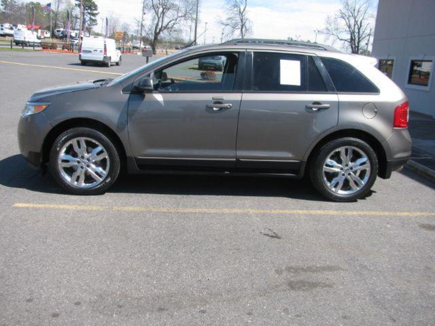 2013 Gray Ford Edge SEL FWD (2FMDK3J94DB) with an 2.0L L4 DOHC 16V engine, 6-Speed Automatic transmission, located at 2443 Albert Pike, Hot Springs, AR, 71913, (501) 623-6255, 34.492222, -93.109993 - Photo#1
