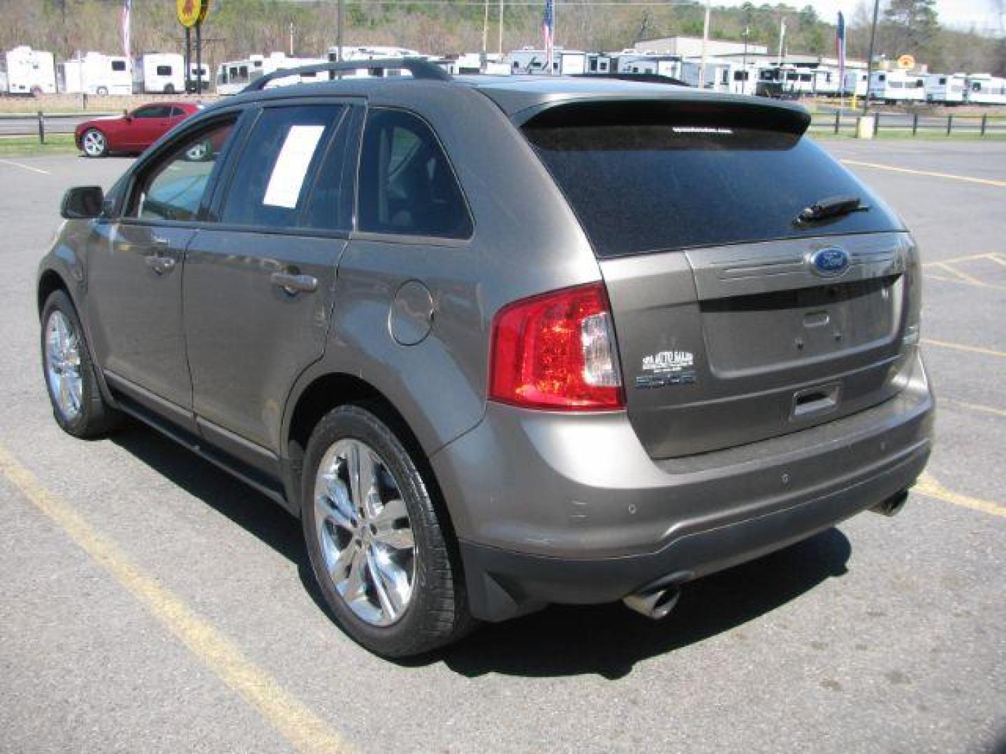 2013 Gray Ford Edge SEL FWD (2FMDK3J94DB) with an 2.0L L4 DOHC 16V engine, 6-Speed Automatic transmission, located at 2443 Albert Pike, Hot Springs, AR, 71913, (501) 623-6255, 34.492222, -93.109993 - Photo#2