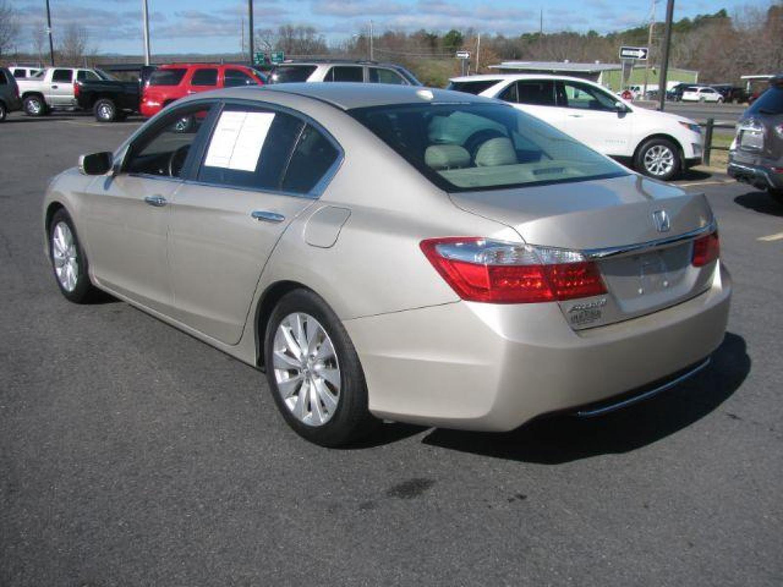2013 Tan Honda Accord EX-L Sedan CVT (1HGCR2F81DA) with an 2.4L L4 DOHC 16V engine, Continuously Variable Transmission transmission, located at 2443 Albert Pike, Hot Springs, AR, 71913, (501) 623-6255, 34.492222, -93.109993 - Photo #2