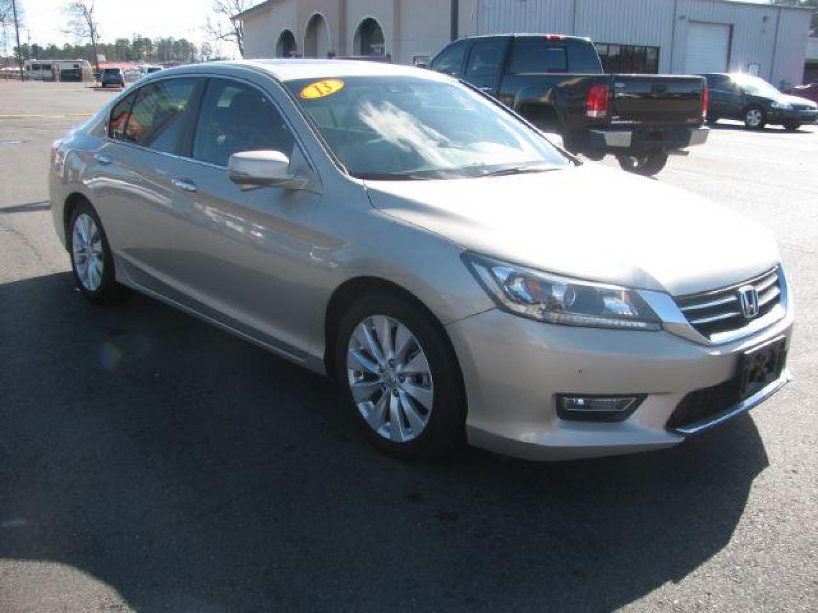 2013 Tan Honda Accord EX-L Sedan CVT (1HGCR2F81DA) with an 2.4L L4 DOHC 16V engine, Continuously Variable Transmission transmission, located at 2443 Albert Pike, Hot Springs, AR, 71913, (501) 623-6255, 34.492222, -93.109993 - Photo #5