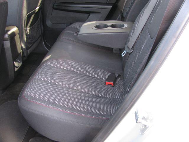 2016 Silver GMC Terrain SLE2 FWD (2GKALNEK4G6) with an 2.4L L4 DOHC 16V engine, 6-Speed Automatic transmission, located at 2443 Albert Pike, Hot Springs, AR, 71913, (501) 623-6255, 34.492222, -93.109993 - Photo#7