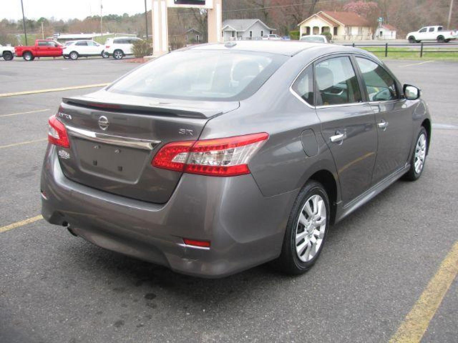 2015 Gray Nissan Sentra SR (3N1AB7APXFY) with an 1.8L L4 SFI DOHC 16V engine, Continuously Variable Transmission transmission, located at 2443 Albert Pike, Hot Springs, AR, 71913, (501) 623-6255, 34.492222, -93.109993 - Photo #3