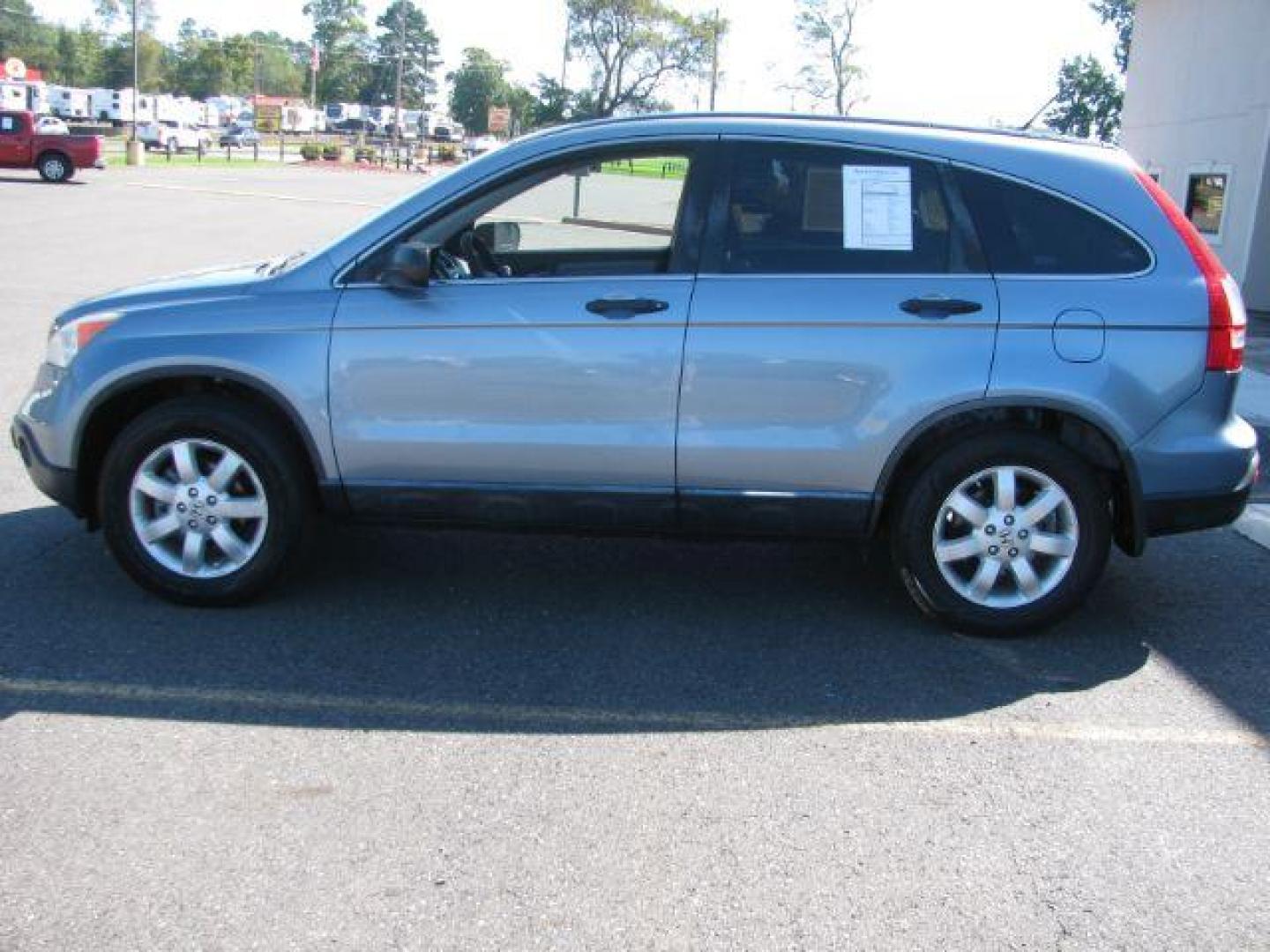 2008 Blue Honda CR-V EX 2WD AT (JHLRE38568C) with an 2.4L L4 DOHC 16V engine, 5-Speed Automatic transmission, located at 2443 Albert Pike, Hot Springs, AR, 71913, (501) 623-6255, 34.492222, -93.109993 - Photo#4
