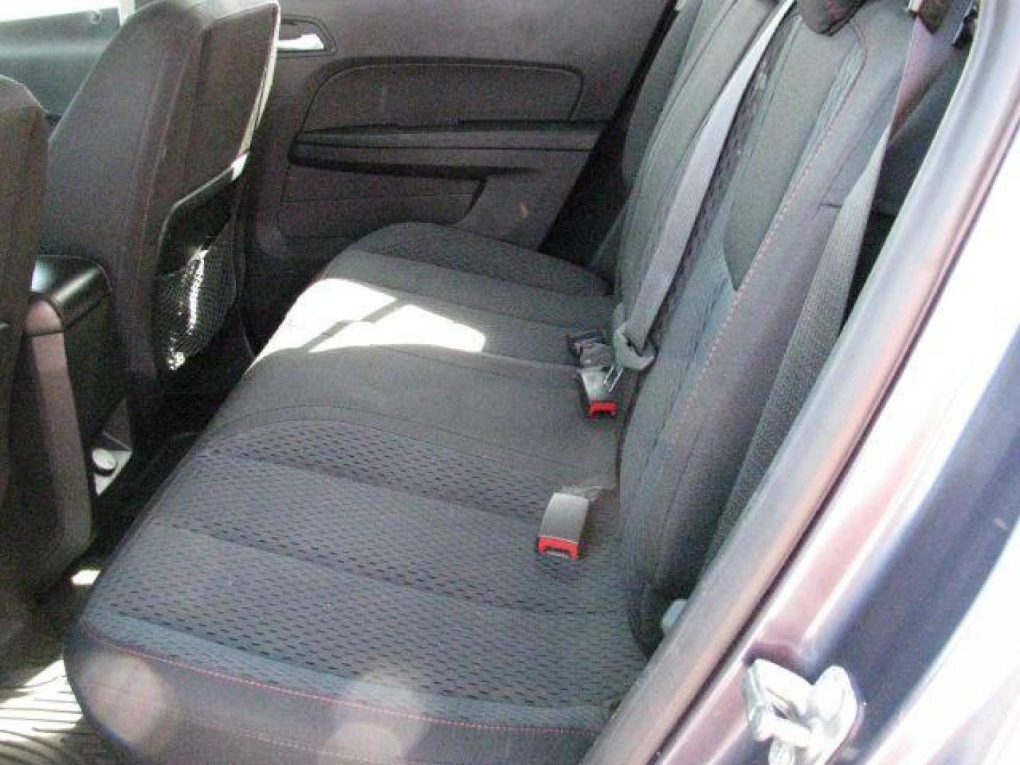 2013 Blue Chevrolet Equinox LS 2WD (2GNALBEK7D6) with an 2.4L L4 DOHC 16V engine, 6-Speed Automatic transmission, located at 2443 Albert Pike, Hot Springs, AR, 71913, (501) 623-6255, 34.492222, -93.109993- Photo#7