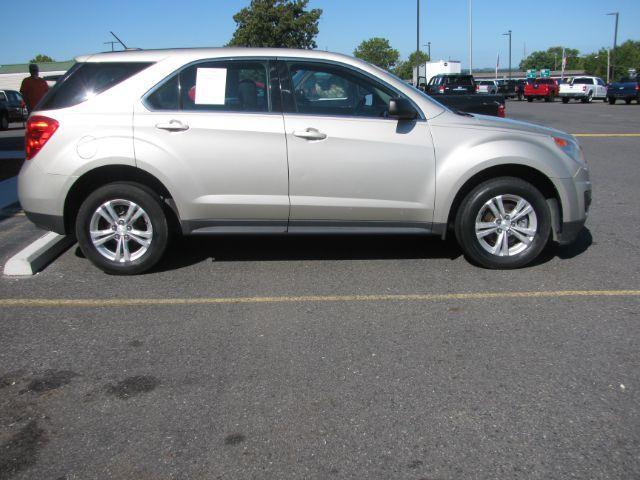 2015 Tan Chevrolet Equinox LS 2WD (2GNALAEK6F6) with an 2.4L L4 DOHC 16V FFV engine, 6-Speed Automatic transmission, located at 2443 Albert Pike, Hot Springs, AR, 71913, (501) 623-6255, 34.492222, -93.109993 - LISTED FEATURES MAY BE OPTIONAL AND NOT INCLUDED ON THIS VEHICLE!!! - Photo#1