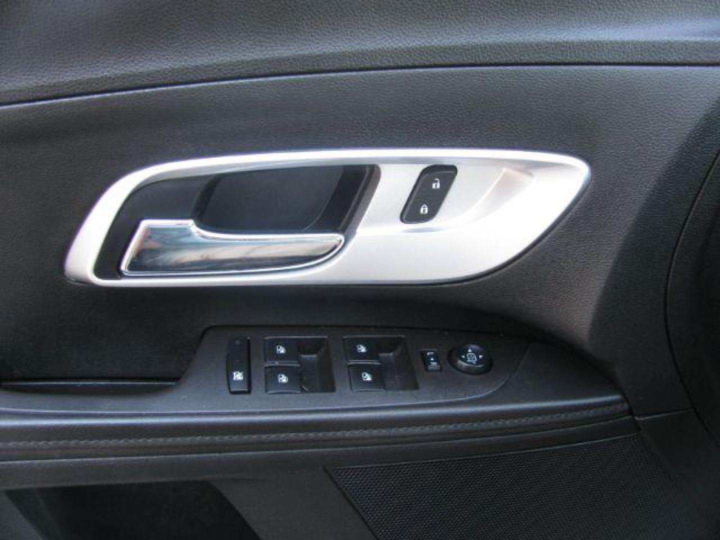 2015 Tan Chevrolet Equinox LS 2WD (2GNALAEK6F6) with an 2.4L L4 DOHC 16V FFV engine, 6-Speed Automatic transmission, located at 2443 Albert Pike, Hot Springs, AR, 71913, (501) 623-6255, 34.492222, -93.109993 - Photo#10