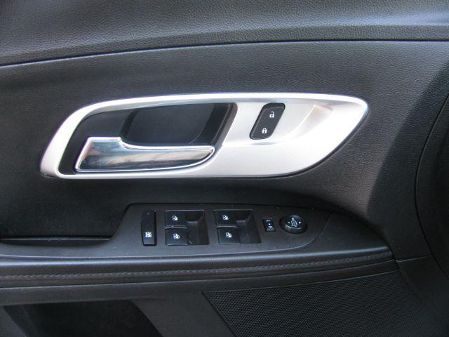 2015 Tan Chevrolet Equinox LS 2WD (2GNALAEK6F6) with an 2.4L L4 DOHC 16V FFV engine, 6-Speed Automatic transmission, located at 2443 Albert Pike, Hot Springs, AR, 71913, (501) 623-6255, 34.492222, -93.109993 - LISTED FEATURES MAY BE OPTIONAL AND NOT INCLUDED ON THIS VEHICLE!!! - Photo#10