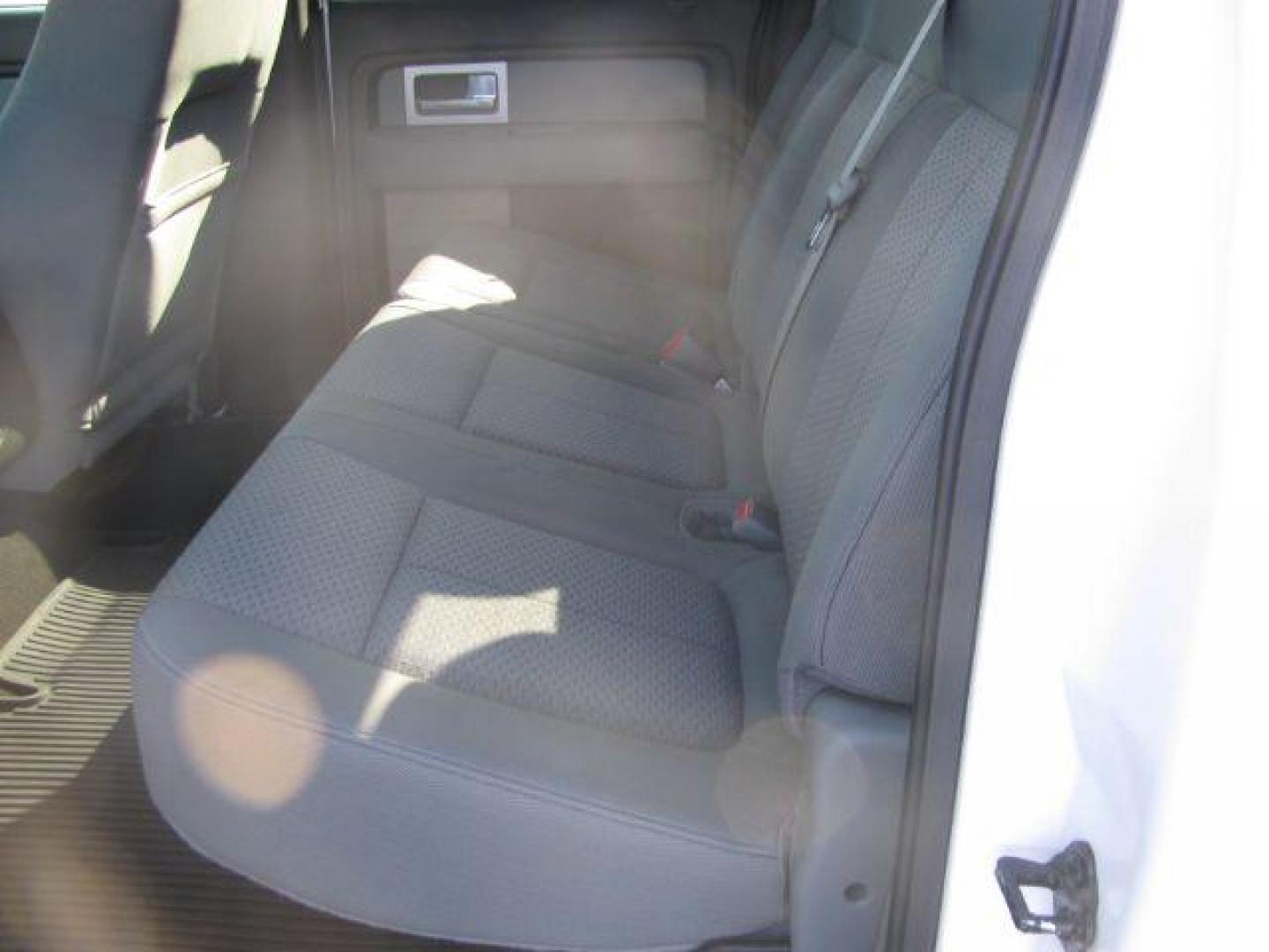 2011 White Ford F-150 CREW CAB PICKUP 4-DR (1FTFW1ET6BK) with an 3.5L V6 TURBO engine, 6-Speed Automatic transmission, located at 2443 Albert Pike, Hot Springs, AR, 71913, (501) 623-6255, 34.492222, -93.109993 - Photo#8