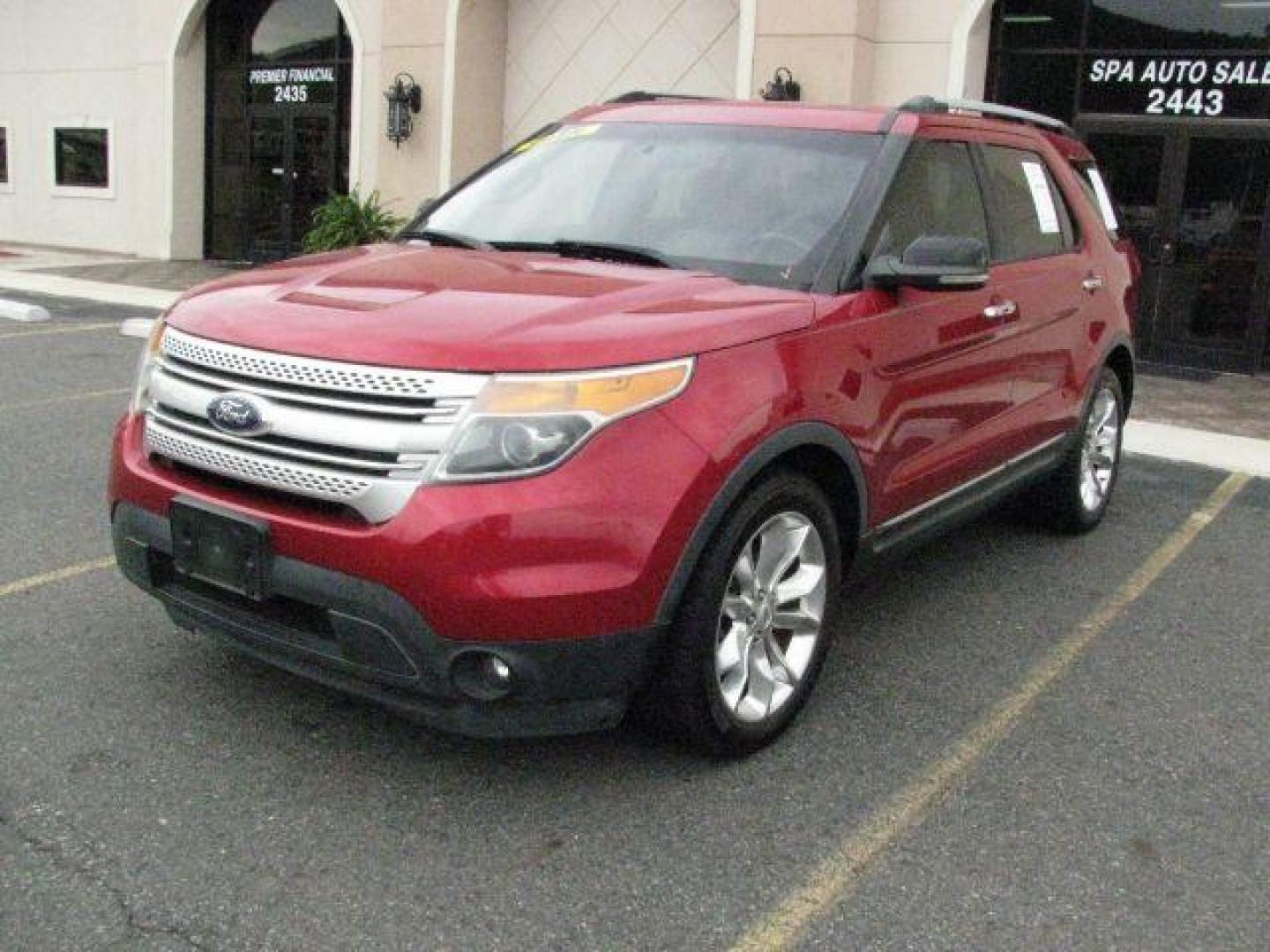 2012 Maroon Ford Explorer XLT FWD (1FMHK7D85CG) with an 3.5L V6 DOHC 24V engine, 6-Speed Automatic transmission, located at 2443 Albert Pike, Hot Springs, AR, 71913, (501) 623-6255, 34.492222, -93.109993 - LISTED FEATURES MAY BE OPTIONAL AND NOT INCLUDED ON THIS VEHICLE!!!- Photo#0
