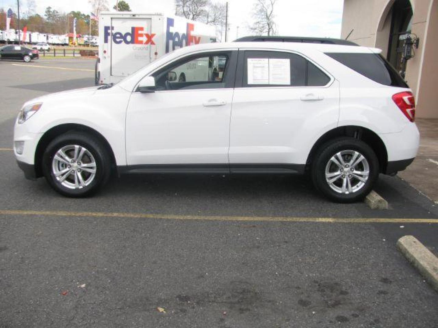 2016 White Chevrolet Equinox LT 2WD (2GNALCEKXG6) with an 2.4L L4 DOHC 16V FFV engine, 6-Speed Automatic transmission, located at 2443 Albert Pike, Hot Springs, AR, 71913, (501) 623-6255, 34.492222, -93.109993 - LISTED FEATURES MAY BE OPTIONAL AND NOT INCLUDED ON THIS VEHICLE!!! - Photo#1