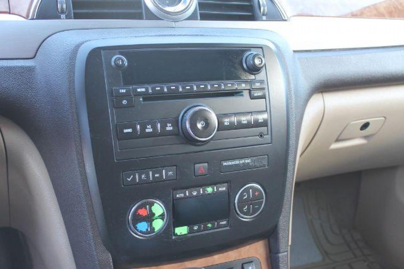 2012 Tan Buick Enclave Leather FWD (5GAKRCED0CJ) with an 3.6L V6 DOHC 24V engine, 6-Speed Automatic Overdrive transmission, located at 2443 Albert Pike, Hot Springs, AR, 71913, (501) 623-6255, 34.492222, -93.109993 - LISTED FEATURES MAY BE OPTIONAL AND NOT INCLUDED ON THIS VEHICLE!!! - Photo#8