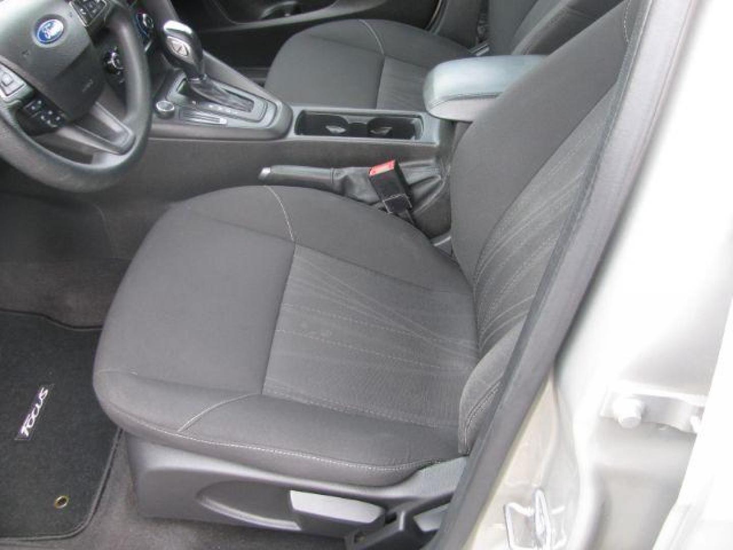 2016 Beige Ford Focus SE Hatch (1FADP3K25GL) with an 2.0L L4 DOHC 16V engine, located at 2443 Albert Pike, Hot Springs, AR, 71913, (501) 623-6255, 34.492222, -93.109993 - LISTED FEATURES MAY BE OPTIONAL AND NOT INCLUDED ON THIS VEHICLE!!! - Photo#8