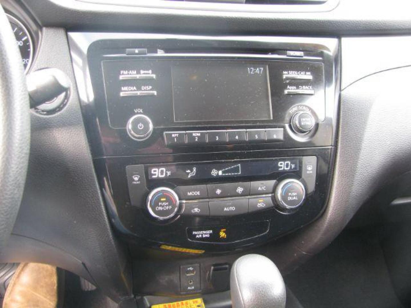 2016 Black Nissan Rogue S 2WD (5N1AT2MT7GC) with an 2.5L L4 DOHC 16V engine, Continuously Variable Transmission transmission, located at 2443 Albert Pike, Hot Springs, AR, 71913, (501) 623-6255, 34.492222, -93.109993 - LISTED FEATURES MAY BE OPTIONAL AND NOT INCLUDED ON THIS VEHICLE!!! - Photo#9