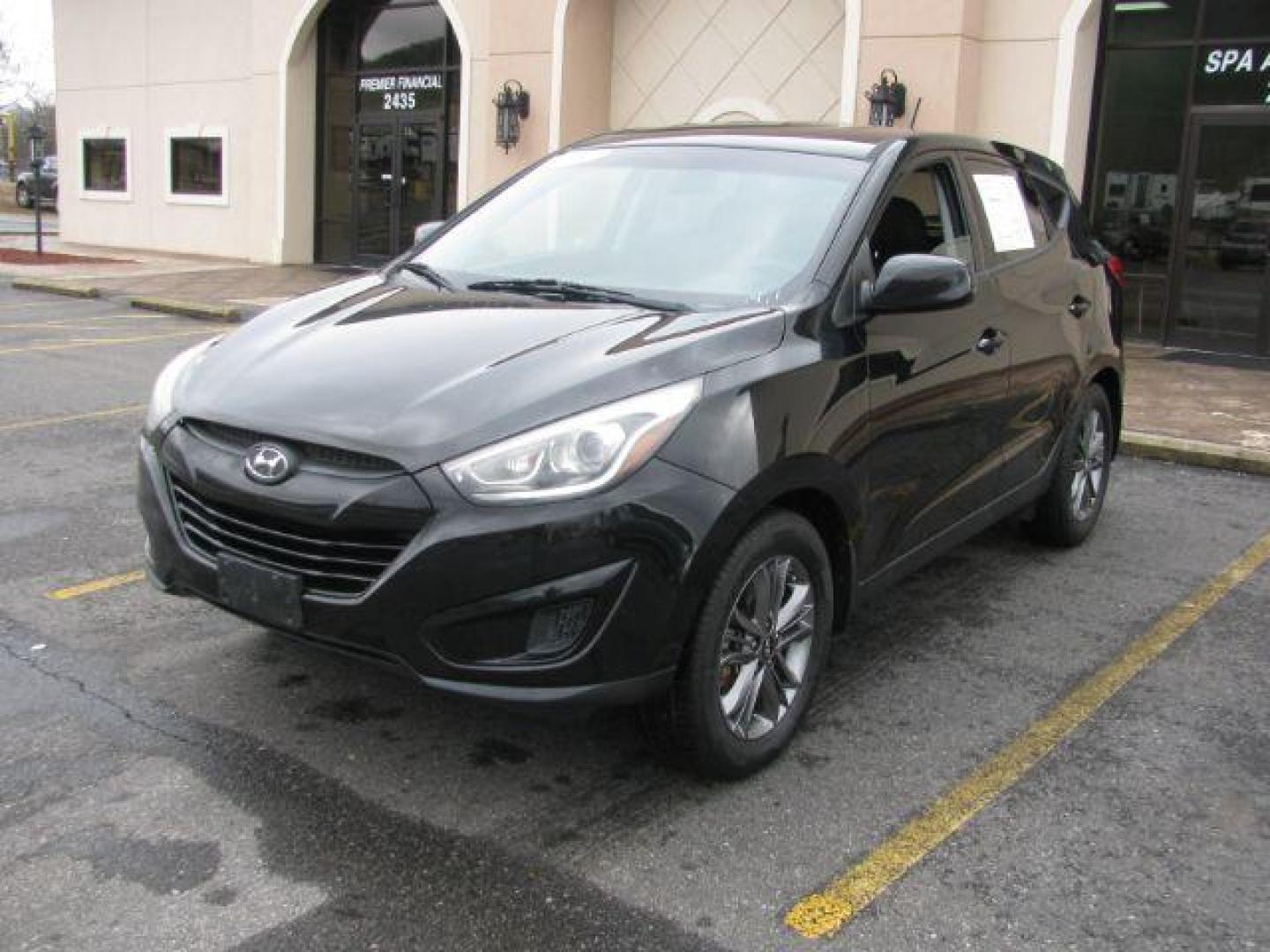 2015 Black Hyundai Tucson GLS FWD (KM8JT3AF3FU) with an 2.0L L4 DOHC 16V engine, 6-Speed Automatic transmission, located at 2443 Albert Pike, Hot Springs, AR, 71913, (501) 623-6255, 34.492222, -93.109993 - LISTED FEATURES MAY BE OPTIONAL AND NOT INCLUDED ON THIS VEHICLE!!! - Photo#0