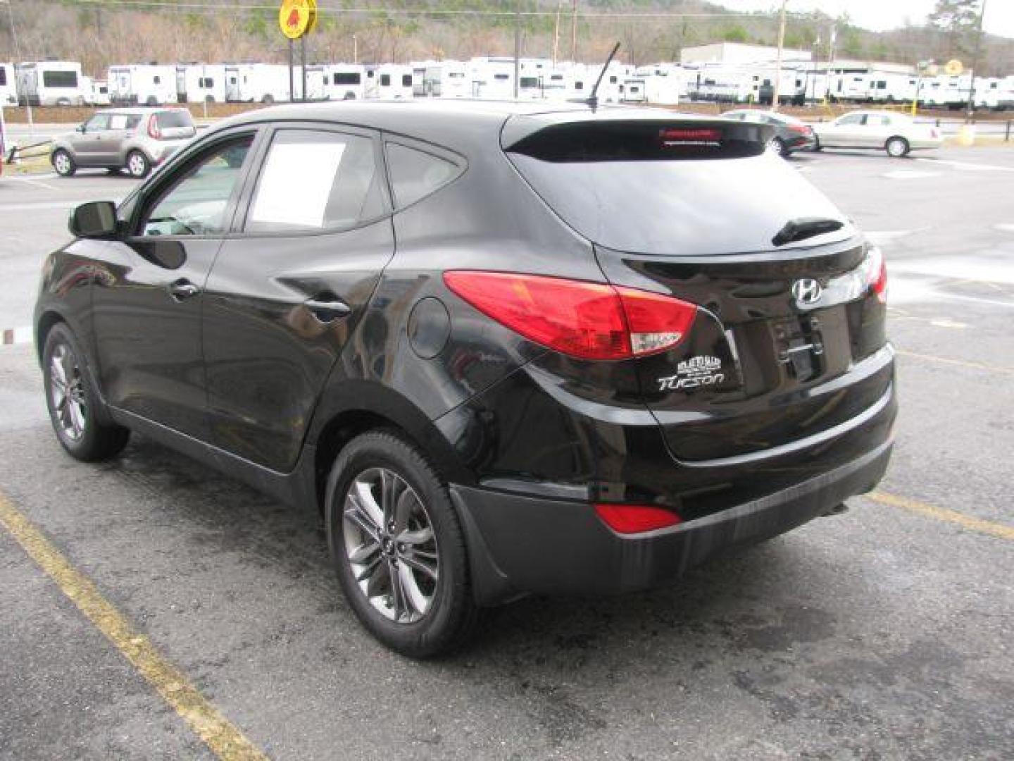 2015 Black Hyundai Tucson GLS FWD (KM8JT3AF3FU) with an 2.0L L4 DOHC 16V engine, 6-Speed Automatic transmission, located at 2443 Albert Pike, Hot Springs, AR, 71913, (501) 623-6255, 34.492222, -93.109993 - LISTED FEATURES MAY BE OPTIONAL AND NOT INCLUDED ON THIS VEHICLE!!! - Photo#2