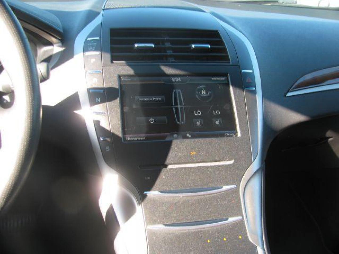 2014 Black Lincoln MKZ FWD (3LN6L2GK8ER) with an 3.7L V6 DOHC 24V engine, 6-Speed Automatic transmission, located at 2443 Albert Pike, Hot Springs, AR, 71913, (501) 623-6255, 34.492222, -93.109993 - LISTED FEATURES MAY BE OPTIONAL AND NOT INCLUDED ON THIS VEHICLE!!! - Photo#9