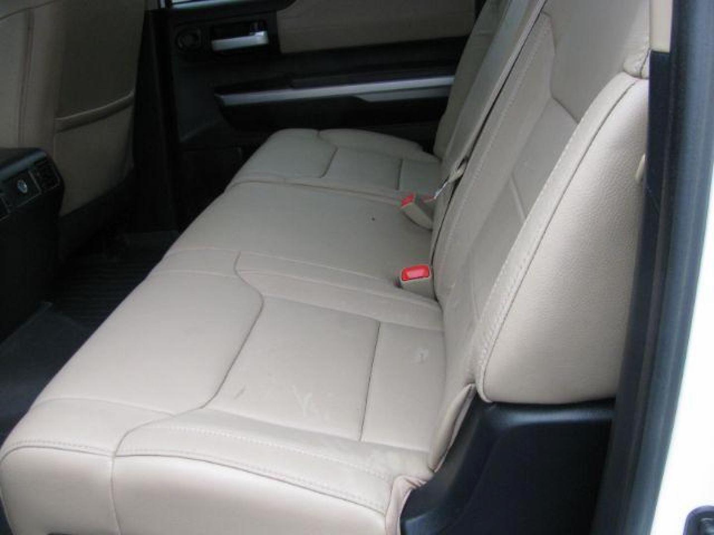 2014 White Toyota Tundra Limited 5.7L FFV CrewMax 4WD (5TFHW5F13EX) with an 5.7L V8 DOHC 32V FFV engine, 6-Speed Automatic transmission, located at 2443 Albert Pike, Hot Springs, AR, 71913, (501) 623-6255, 34.492222, -93.109993 - LISTED FEATURES MAY BE OPTIONAL AND NOT INCLUDED ON THIS VEHICLE!!! - Photo#8