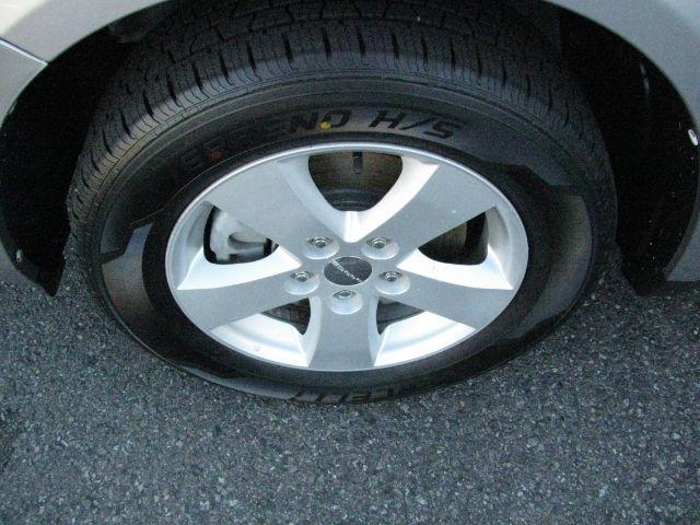 2016 Gray Dodge Journey SE (3C4PDCAB9GT) with an 2.4L L4 DOHC 16V engine, 4-Speed Automatic transmission, located at 2443 Albert Pike, Hot Springs, AR, 71913, (501) 623-6255, 34.492222, -93.109993 - LISTED FEATURES MAY BE OPTIONAL AND NOT INCLUDED ON THIS VEHICLE!!! - Photo#6