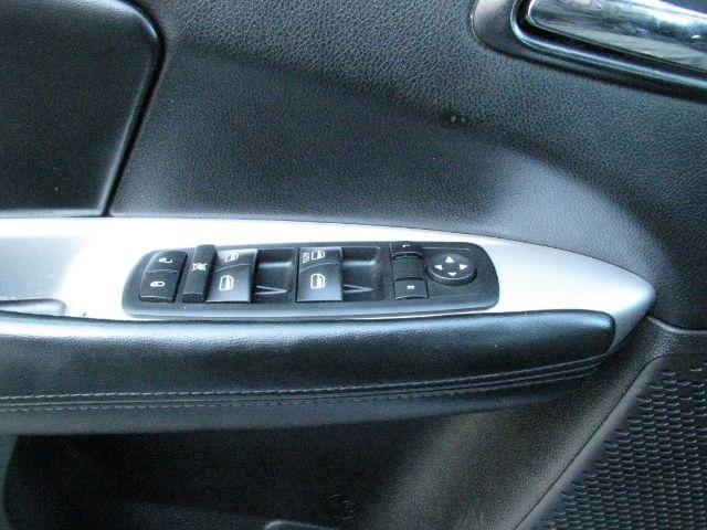 2016 Gray Dodge Journey SE (3C4PDCAB9GT) with an 2.4L L4 DOHC 16V engine, 4-Speed Automatic transmission, located at 2443 Albert Pike, Hot Springs, AR, 71913, (501) 623-6255, 34.492222, -93.109993 - LISTED FEATURES MAY BE OPTIONAL AND NOT INCLUDED ON THIS VEHICLE!!! - Photo#10