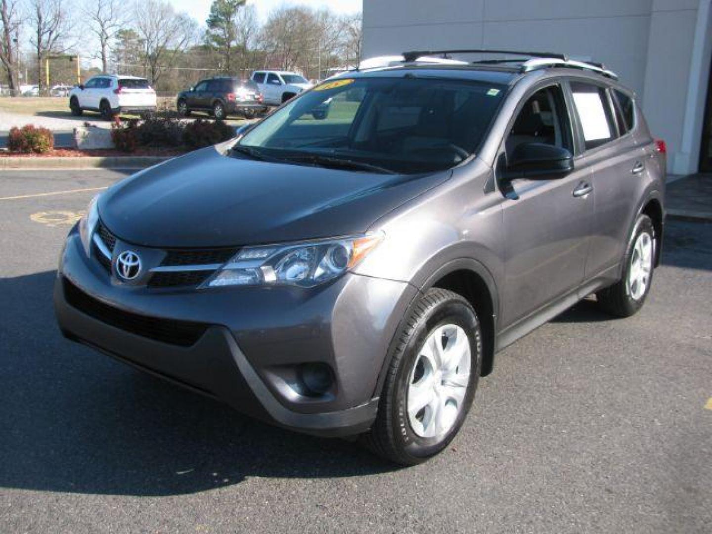 2015 Gray Toyota RAV4 SPORT UTILITY 4-DR (2T3ZFREV7FW) with an 2.5L L4 DOHC 16V engine, 6-Speed Automatic transmission, located at 2443 Albert Pike, Hot Springs, AR, 71913, (501) 623-6255, 34.492222, -93.109993 - LISTED FEATURES MAY BE OPTIONAL AND NOT INCLUDED ON THIS VEHICLE!!! - Photo#0