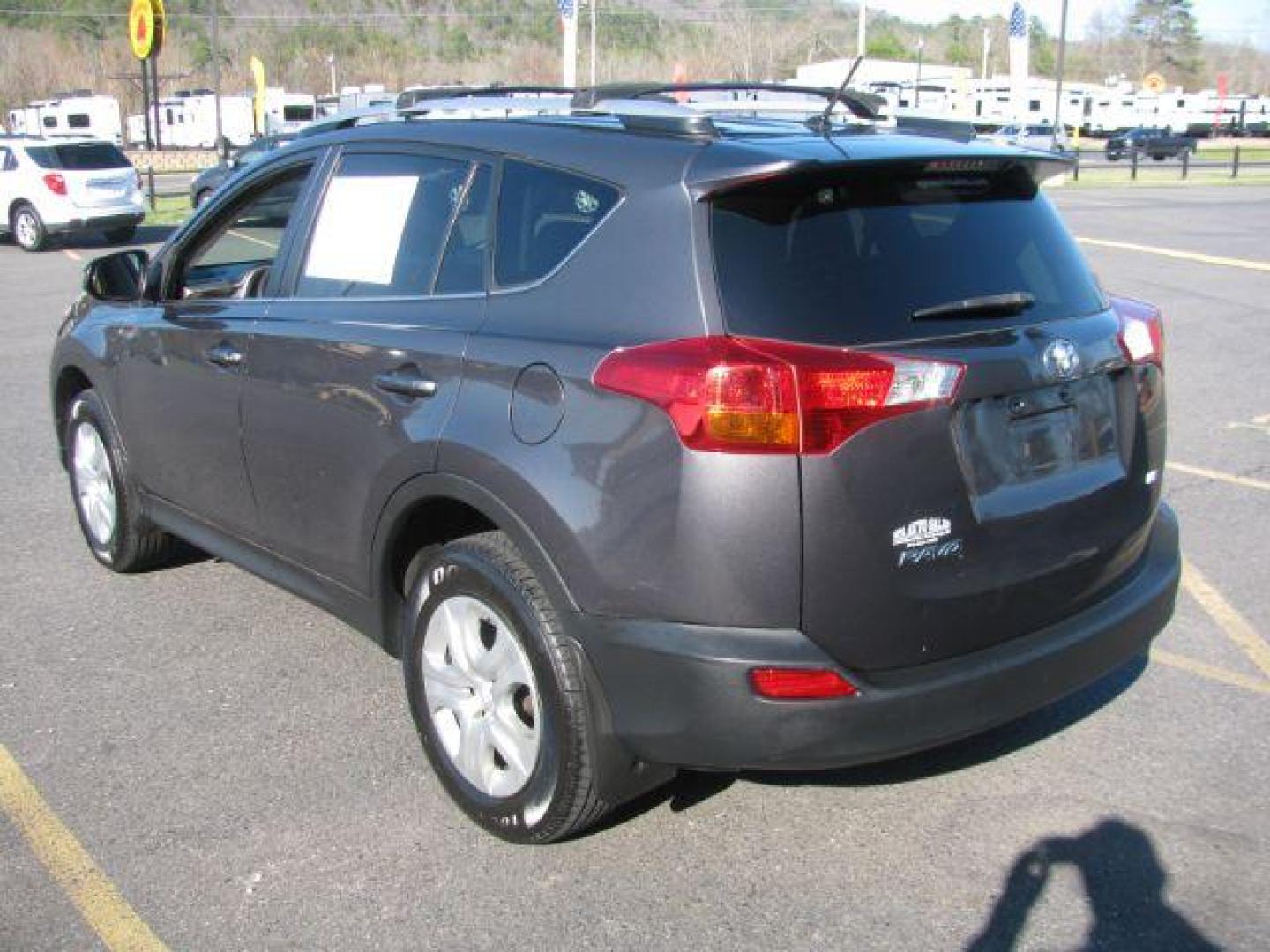 2015 Gray Toyota RAV4 SPORT UTILITY 4-DR (2T3ZFREV7FW) with an 2.5L L4 DOHC 16V engine, 6-Speed Automatic transmission, located at 2443 Albert Pike, Hot Springs, AR, 71913, (501) 623-6255, 34.492222, -93.109993 - LISTED FEATURES MAY BE OPTIONAL AND NOT INCLUDED ON THIS VEHICLE!!! - Photo#2
