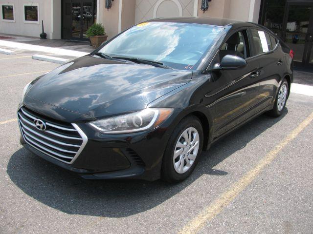2018 Black Hyundai Elantra SE 6AT (5NPD74LF0JH) with an 1.8L L4 DOHC 16V engine, 6-Speed Automatic transmission, located at 2443 Albert Pike, Hot Springs, AR, 71913, (501) 623-6255, 34.492222, -93.109993 - All listed features may not be available!!!! - Photo#0