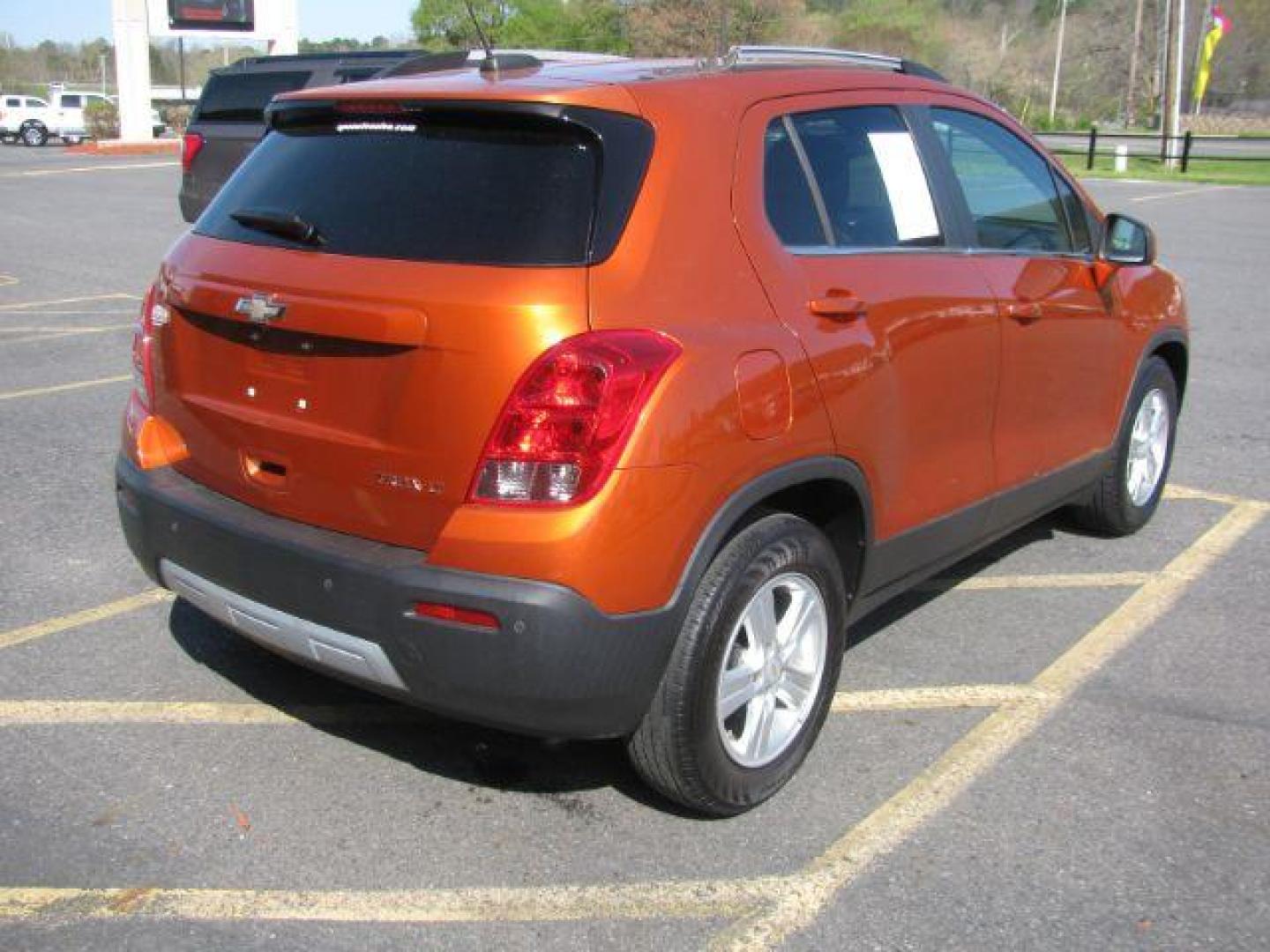 2015 Orange Chevrolet Trax LT FWD (KL7CJLSBXFB) with an 1.4L L4 DOHC 16V engine, 6-Speed Automatic transmission, located at 2443 Albert Pike, Hot Springs, AR, 71913, (501) 623-6255, 34.492222, -93.109993 - LISTED FEATURES MAY BE OPTIONAL AND NOT INCLUDED ON THIS VEHICLE!!! - Photo#2