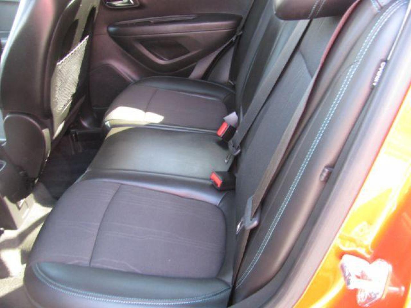 2015 Orange Chevrolet Trax LT FWD (KL7CJLSBXFB) with an 1.4L L4 DOHC 16V engine, 6-Speed Automatic transmission, located at 2443 Albert Pike, Hot Springs, AR, 71913, (501) 623-6255, 34.492222, -93.109993 - LISTED FEATURES MAY BE OPTIONAL AND NOT INCLUDED ON THIS VEHICLE!!! - Photo#7