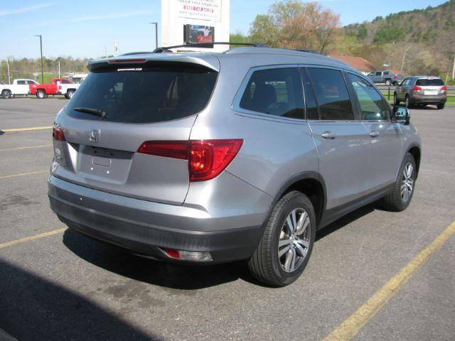 2018 Silver Honda Pilot EX-L w/RES (5FNYF5H83JB) with an 3.5L V6 SOHC 24V engine, 6-Speed Automatic transmission, located at 2443 Albert Pike, Hot Springs, AR, 71913, (501) 623-6255, 34.492222, -93.109993 - ALL LISTED FEATURES MAY NOT BE AVAILABLE!!!! - Photo#2