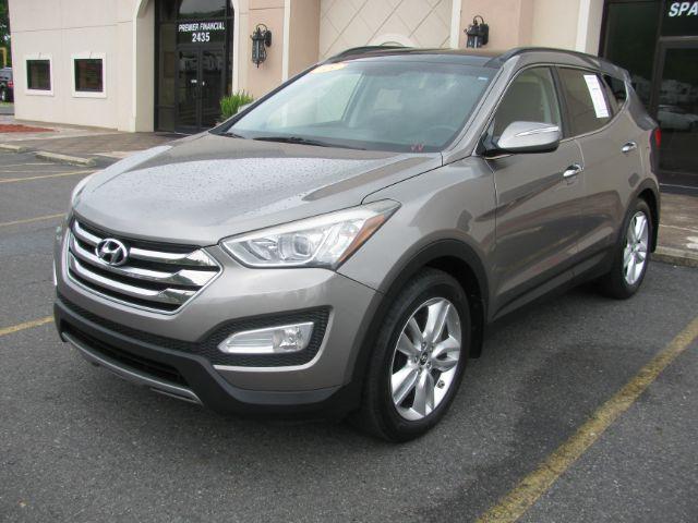 photo of 2015 Hyundai Santa Fe