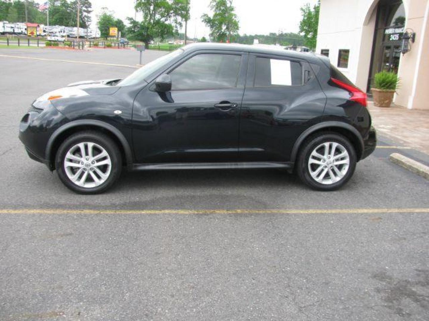 2014 Black Nissan Juke SL AWD (JN8AF5MV0ET) with an 1.6L L4 DOHC 16V engine, Continuously Variable Transmission transmission, located at 2443 Albert Pike, Hot Springs, AR, 71913, (501) 623-6255, 34.492222, -93.109993 - ALL LISTED FEATURES MAY NOT BE AVAILABLE!!!! - Photo#1