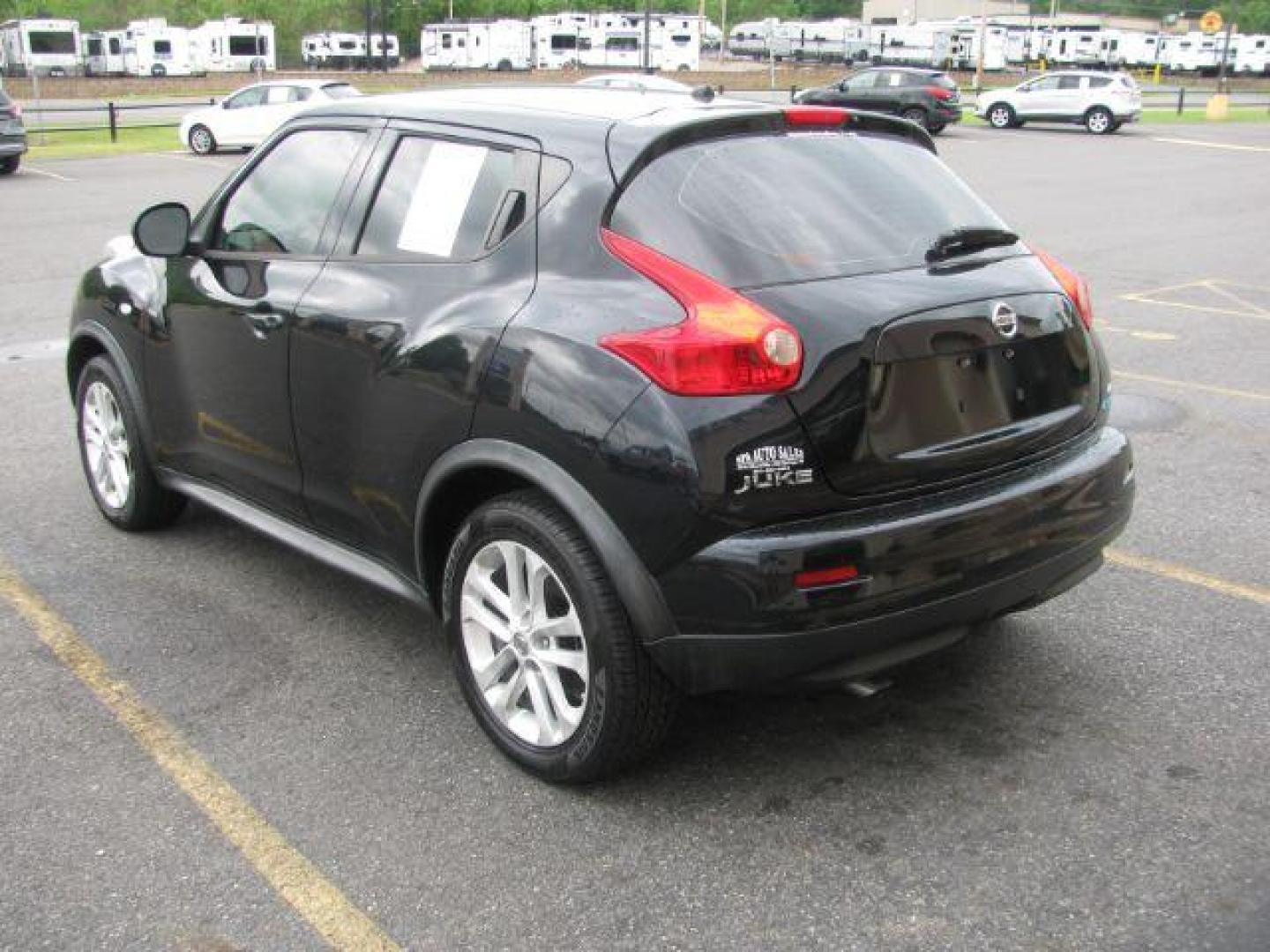 2014 Black Nissan Juke SL AWD (JN8AF5MV0ET) with an 1.6L L4 DOHC 16V engine, Continuously Variable Transmission transmission, located at 2443 Albert Pike, Hot Springs, AR, 71913, (501) 623-6255, 34.492222, -93.109993 - ALL LISTED FEATURES MAY NOT BE AVAILABLE!!!! - Photo#2