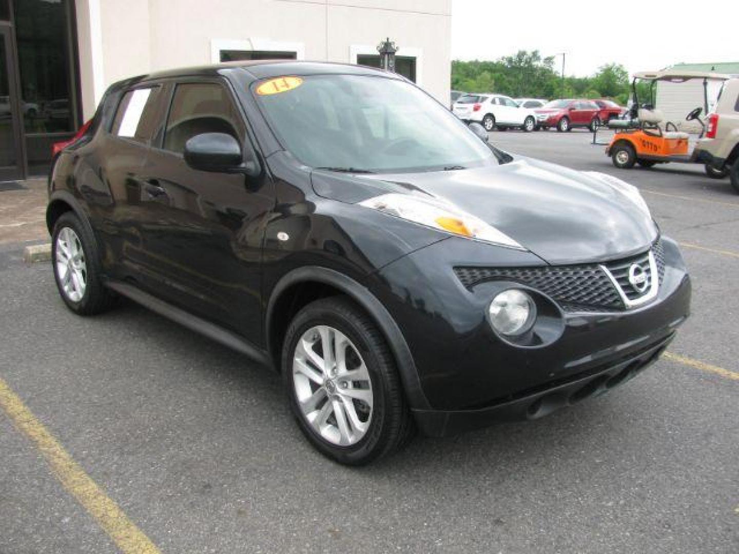 2014 Black Nissan Juke SL AWD (JN8AF5MV0ET) with an 1.6L L4 DOHC 16V engine, Continuously Variable Transmission transmission, located at 2443 Albert Pike, Hot Springs, AR, 71913, (501) 623-6255, 34.492222, -93.109993 - ALL LISTED FEATURES MAY NOT BE AVAILABLE!!!! - Photo#5
