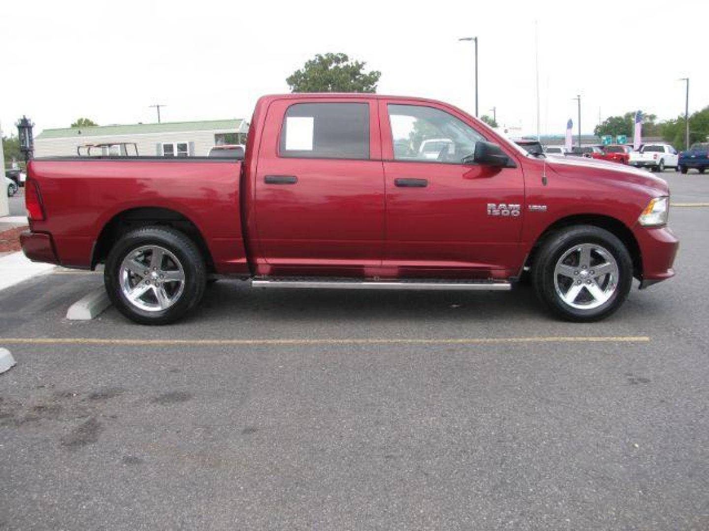 2015 Maroon RAM 1500 Tradesman Crew Cab SWB 2WD (1C6RR6KT0FS) with an 5.7L V8 OHV 16V engine, 8-Speed Automatic transmission, located at 2443 Albert Pike, Hot Springs, AR, 71913, (501) 623-6255, 34.492222, -93.109993 - ALL LISTED FEATURES MAY NOT BE AVAILABLE!!!! - Photo#4