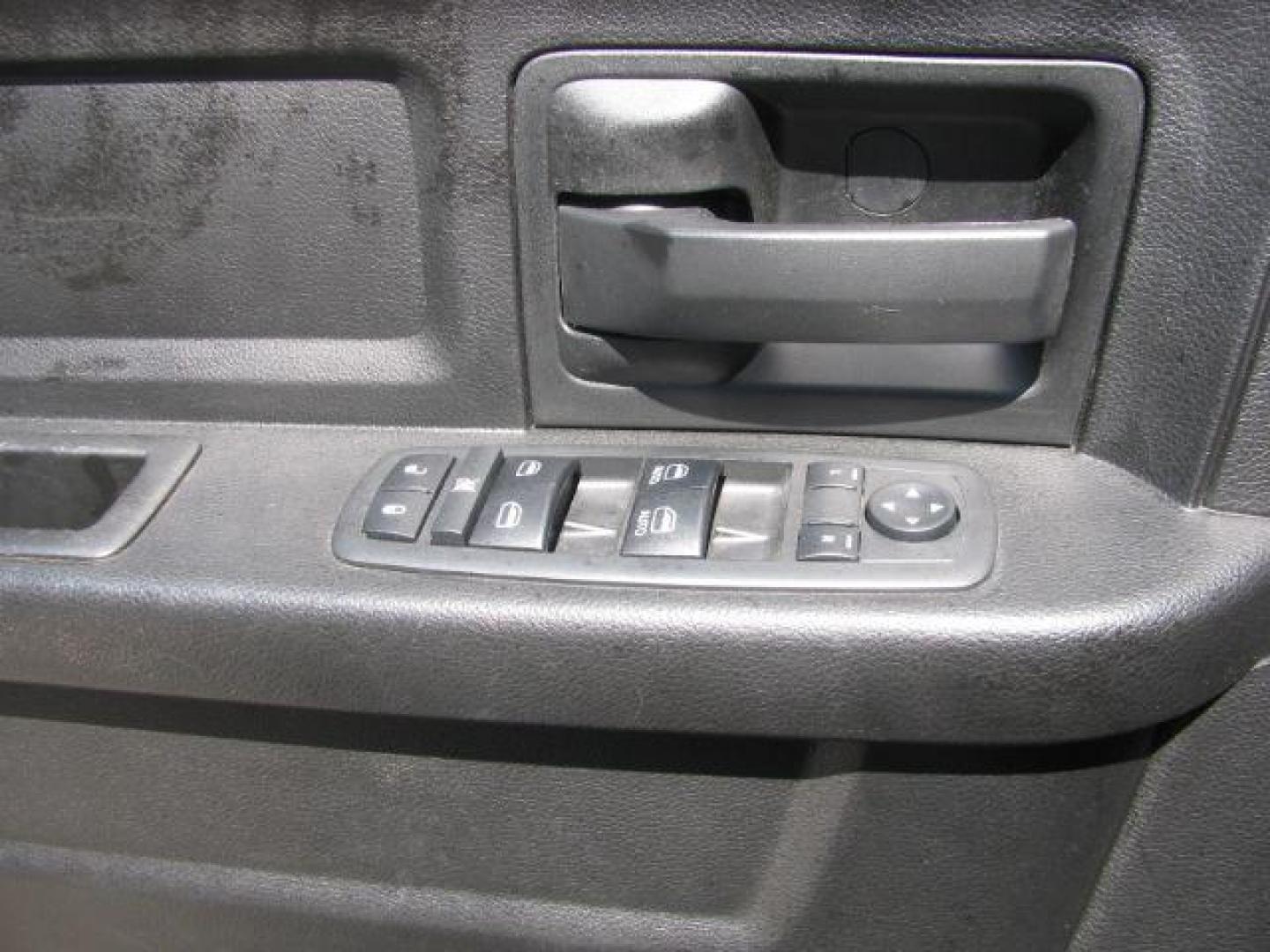2019 Silver RAM 1500 Classic Tradesman Quad Cab 4WD (1C6RR7FT0KS) with an 5.7L V8 OHV 16V engine, 8-Speed Automatic transmission, located at 2443 Albert Pike, Hot Springs, AR, 71913, (501) 623-6255, 34.492222, -93.109993 - ALL LISTED FEATURES MAY NOT BE AVAILABLE!!!! - Photo#11