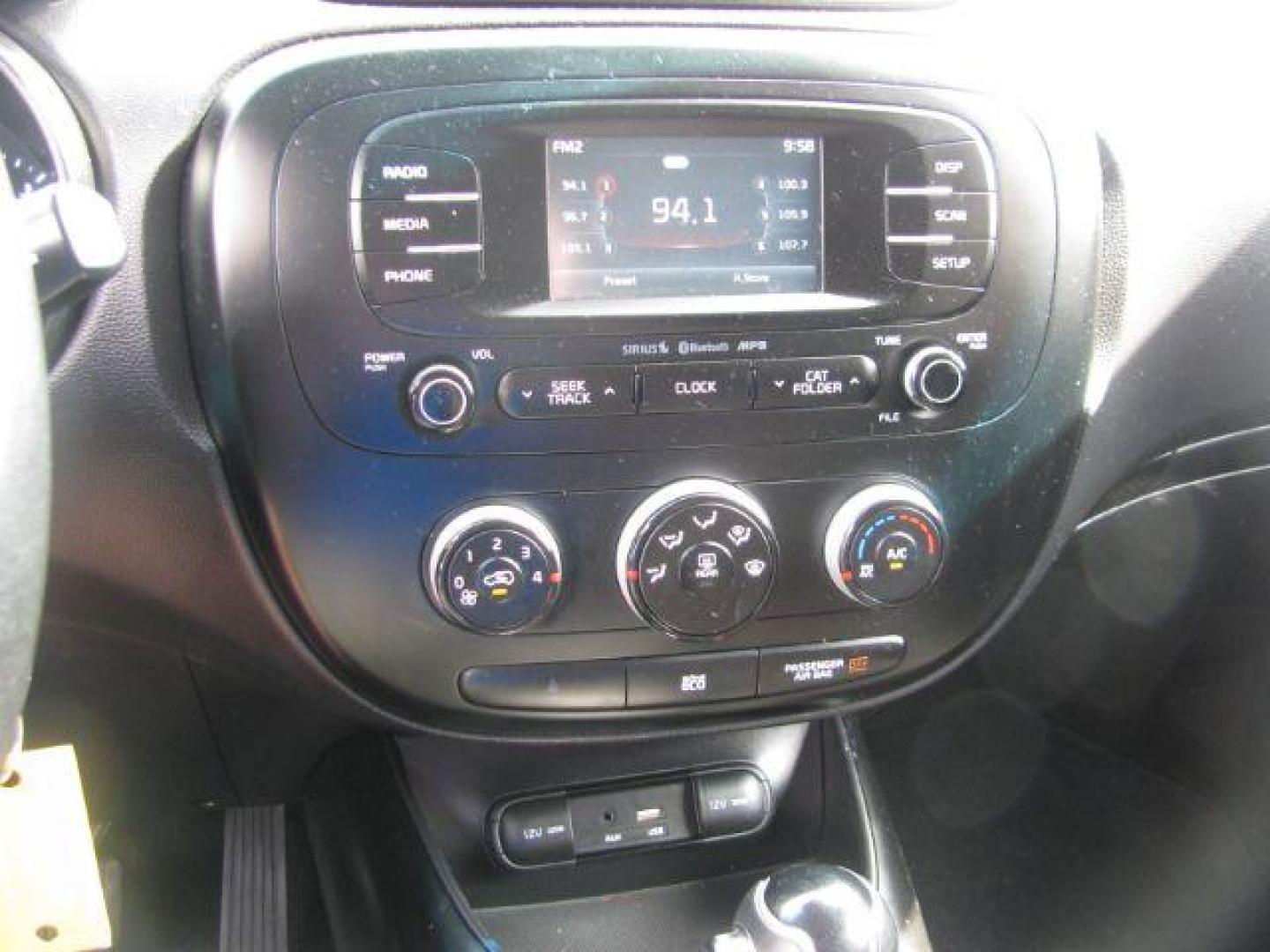 2016 Gray Kia Soul + (KNDJP3A52G7) with an 2.0L L4 DOHC 16V engine, 6-Speed Automatic transmission, located at 2443 Albert Pike, Hot Springs, AR, 71913, (501) 623-6255, 34.492222, -93.109993 - Photo#9