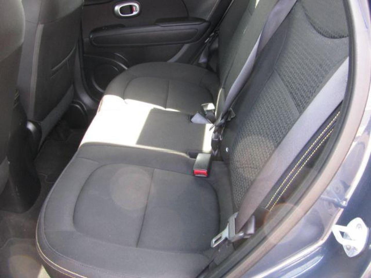 2016 Gray Kia Soul + (KNDJP3A52G7) with an 2.0L L4 DOHC 16V engine, 6-Speed Automatic transmission, located at 2443 Albert Pike, Hot Springs, AR, 71913, (501) 623-6255, 34.492222, -93.109993 - Photo#7