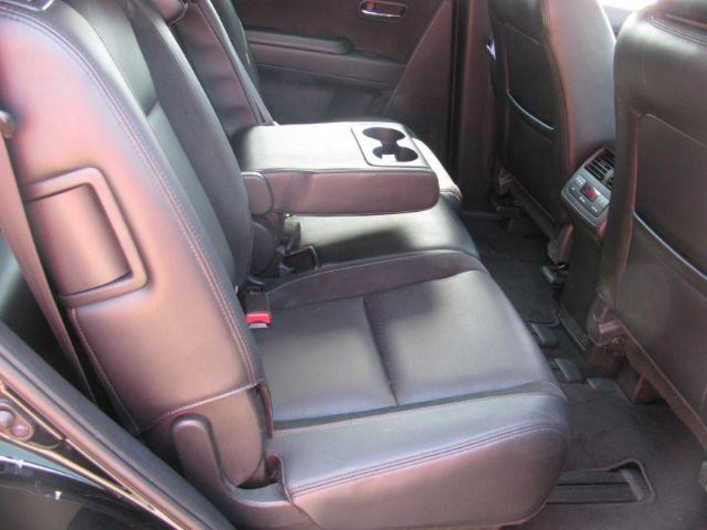 2013 Black Mazda CX-9 Touring AWD (JM3TB3CV7D0) with an 3.7L V6 DOHC 24V engine, 6-Speed Automatic transmission, located at 2443 Albert Pike, Hot Springs, AR, 71913, (501) 623-6255, 34.492222, -93.109993 - Photo#7