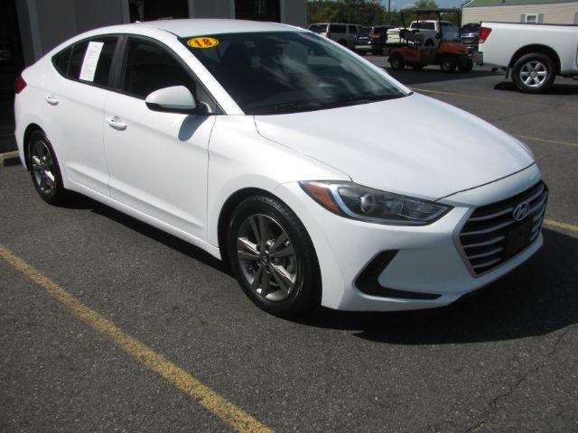 photo of 2018 Hyundai Elantra Limited