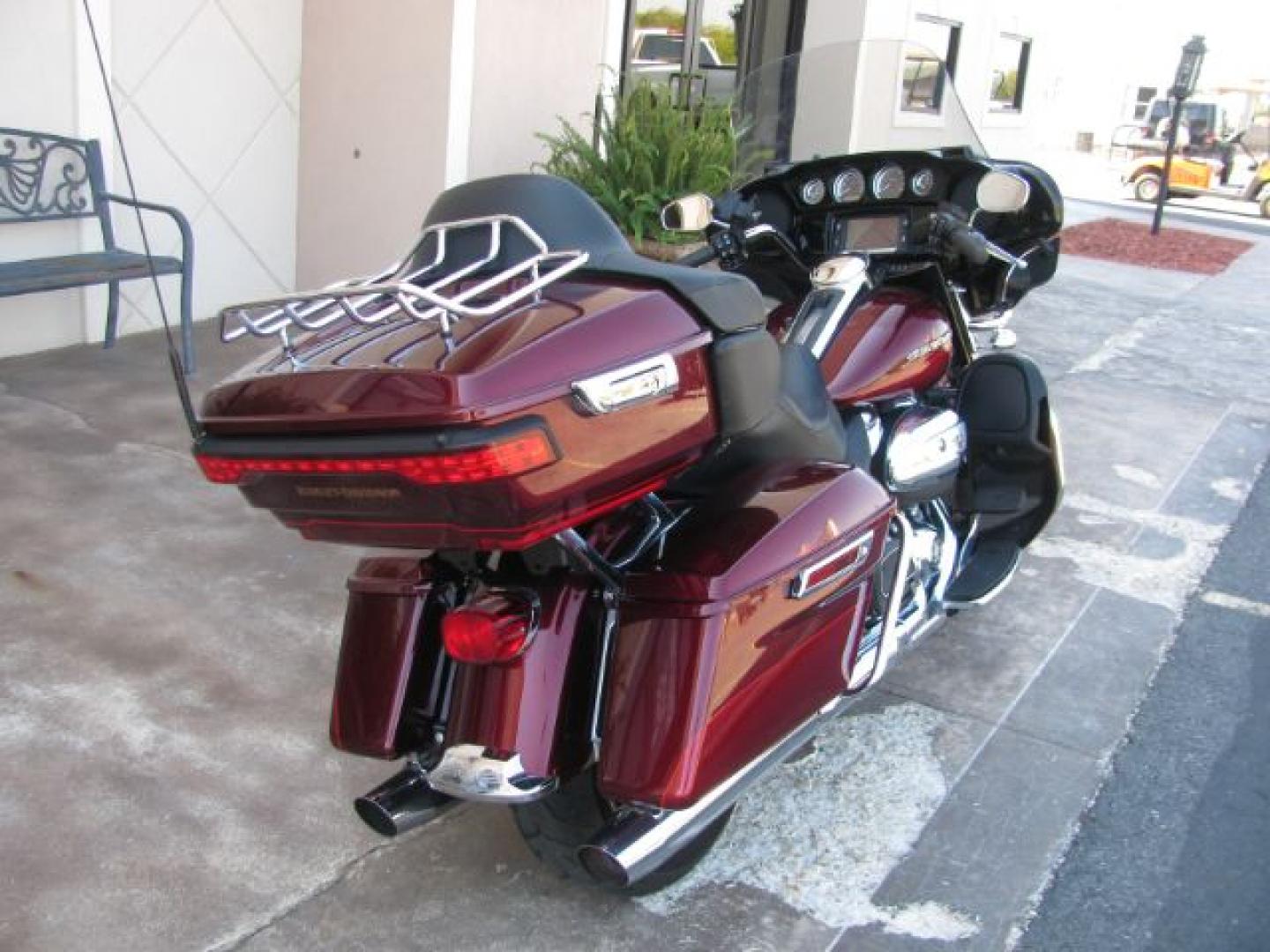 2017 Maroon Harley-Davidson FLHTK Ultra (1HD1KED16HB) with an 1750CC engine, located at 2443 Albert Pike, Hot Springs, AR, 71913, (501) 623-6255, 34.492222, -93.109993- Photo#2