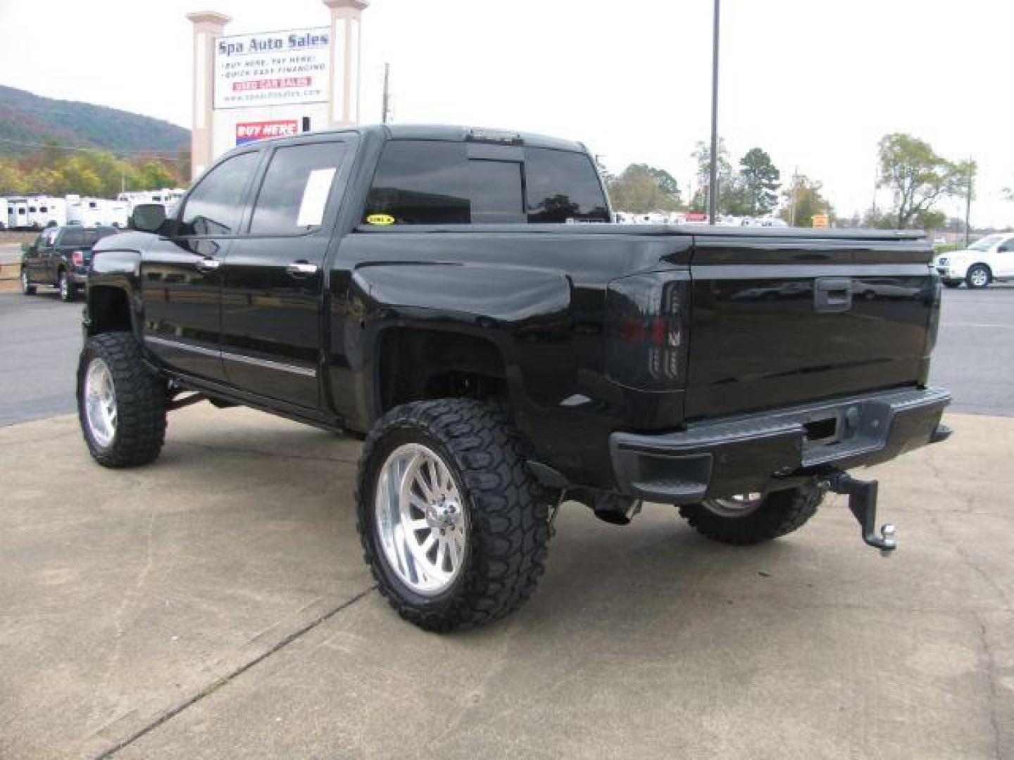 2014 Black Chevrolet Silverado 1500 1LZ Crew Cab 4WD (3GCUKSEC4EG) with an 5.3L V8 OHV 16V engine, 6-Speed Automatic transmission, located at 2443 Albert Pike, Hot Springs, AR, 71913, (501) 623-6255, 34.492222, -93.109993 - Photo#4