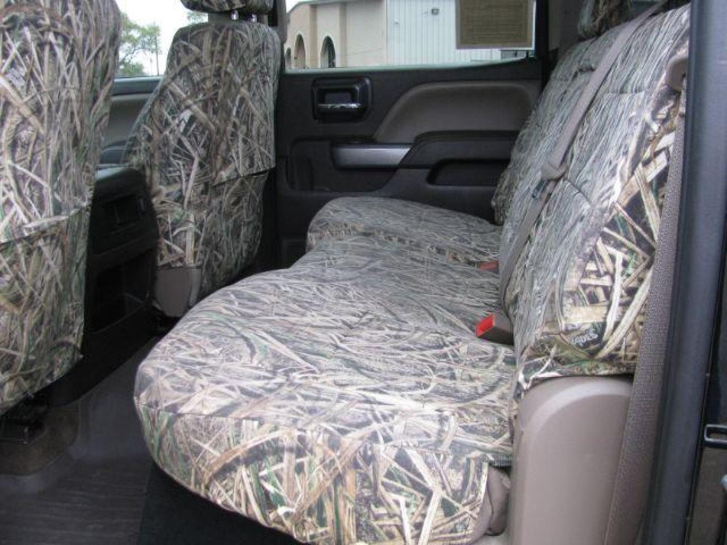 2014 Black Chevrolet Silverado 1500 1LZ Crew Cab 4WD (3GCUKSEC4EG) with an 5.3L V8 OHV 16V engine, 6-Speed Automatic transmission, located at 2443 Albert Pike, Hot Springs, AR, 71913, (501) 623-6255, 34.492222, -93.109993 - Photo#6