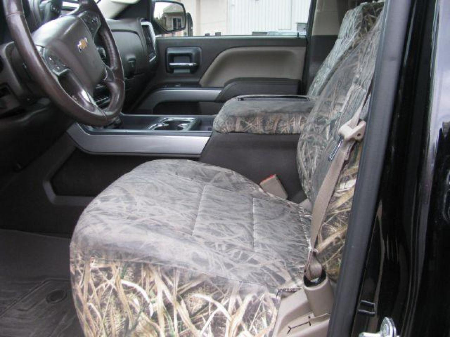 2014 Black Chevrolet Silverado 1500 1LZ Crew Cab 4WD (3GCUKSEC4EG) with an 5.3L V8 OHV 16V engine, 6-Speed Automatic transmission, located at 2443 Albert Pike, Hot Springs, AR, 71913, (501) 623-6255, 34.492222, -93.109993 - Photo#8