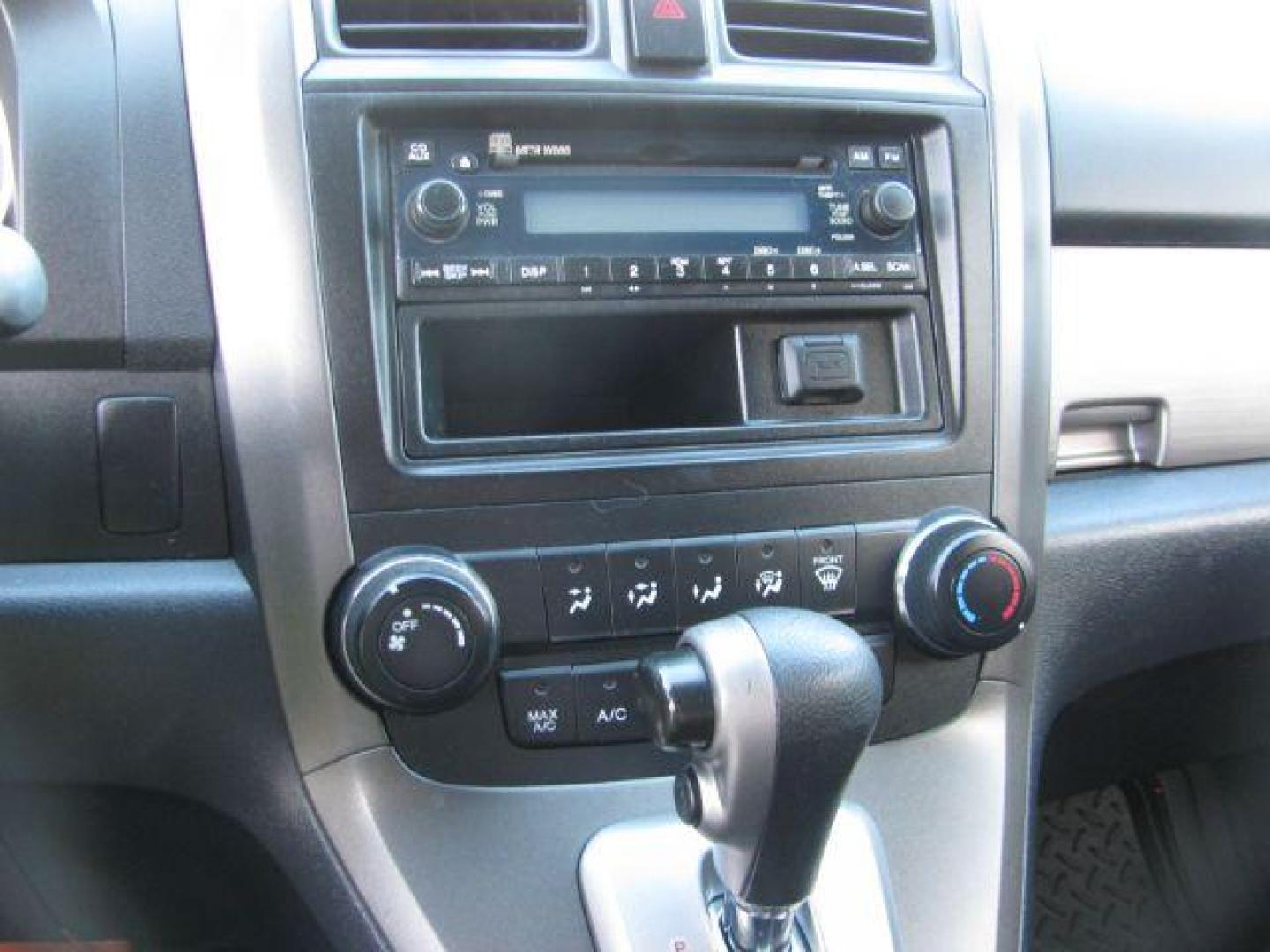 2011 Black Honda CR-V LX 2WD 5-Speed AT (3CZRE3H37BG) with an 2.4L L4 DOHC 16V engine, 5-Speed Automatic transmission, located at 2443 Albert Pike, Hot Springs, AR, 71913, (501) 623-6255, 34.492222, -93.109993 - Photo#9