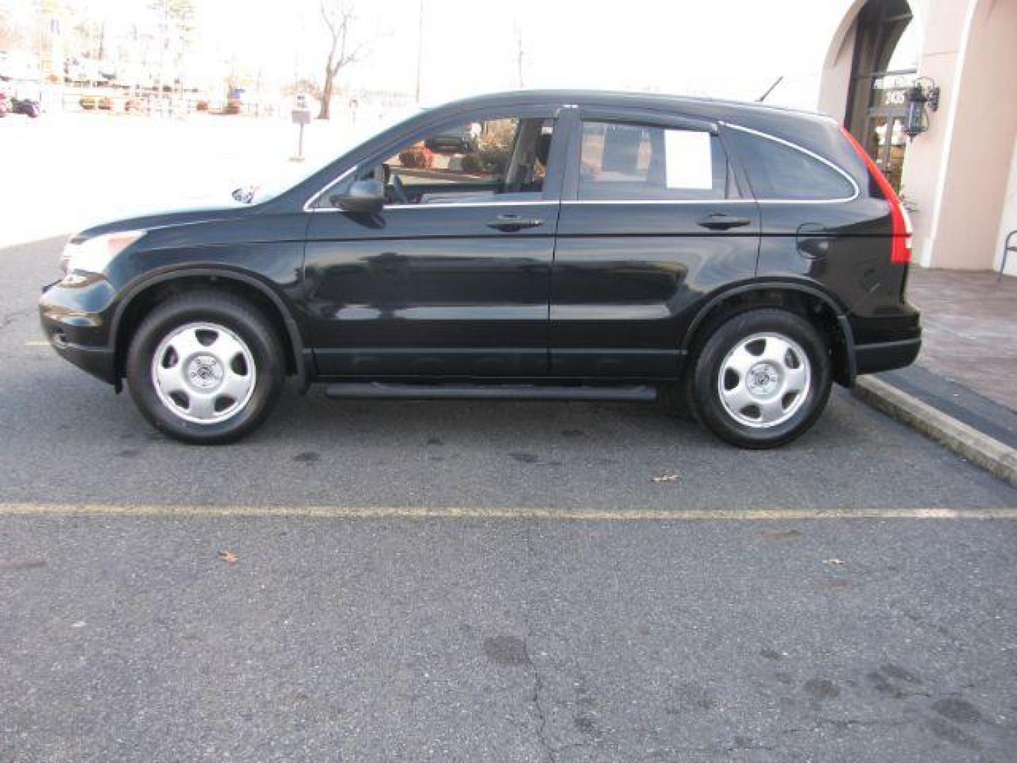 2011 Black Honda CR-V LX 2WD 5-Speed AT (3CZRE3H37BG) with an 2.4L L4 DOHC 16V engine, 5-Speed Automatic transmission, located at 2443 Albert Pike, Hot Springs, AR, 71913, (501) 623-6255, 34.492222, -93.109993 - Photo#1