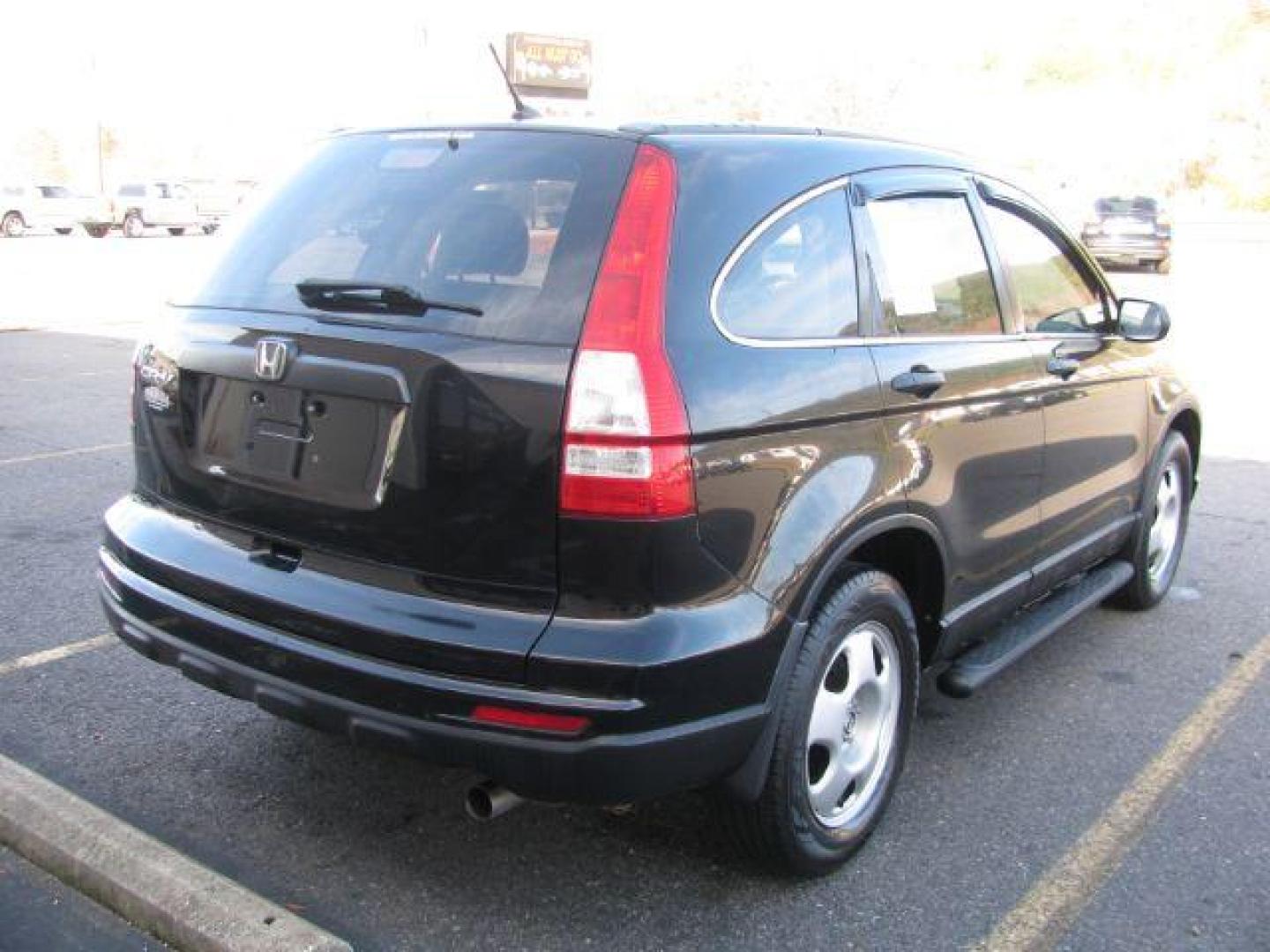 2011 Black Honda CR-V LX 2WD 5-Speed AT (3CZRE3H37BG) with an 2.4L L4 DOHC 16V engine, 5-Speed Automatic transmission, located at 2443 Albert Pike, Hot Springs, AR, 71913, (501) 623-6255, 34.492222, -93.109993 - Photo#3